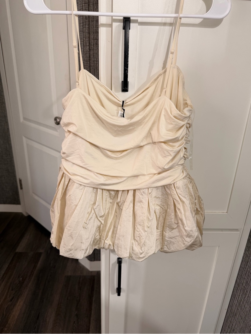 Cream Ruffle top future collective - Picture 3 of 3